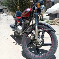 موتور سیکلت 200 پیشرو