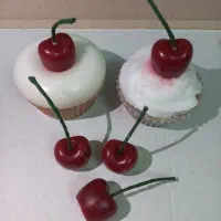 کاپ کیک گیلاسی و گیلاس