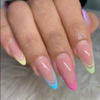 کاشت ناخن 300. ناخنکار