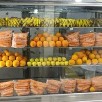بستنی فروشی