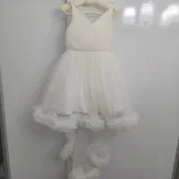 تعدادی پیراهن دخترانه