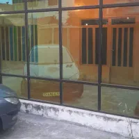 درب آلومینیومی با شبشه
