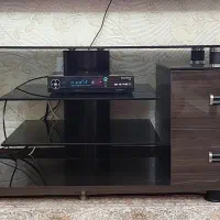 میز تلوزیون شیشه ای سالم و در حد نو