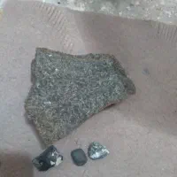 چهارعددشهاب سنگ