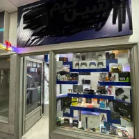 فروشنده لوازم کامپیوتر