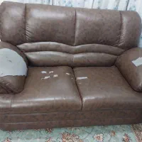 مبل ۴ نفره چرم اصلی قهوه ای خیلی خوب