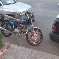 موتور سیکلت ۲۰۰کویر