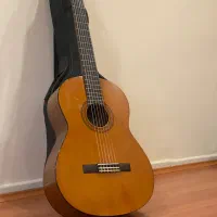 گیتار یاماها c40