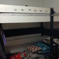 تخت دو طبقه