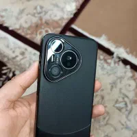 پورا ۷۰ در حد