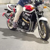 cb1300