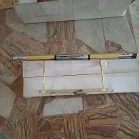 لوستر بالای تابلو