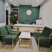 نیروی خانم کار دفتری