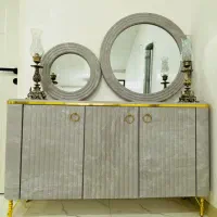 آیینه وکنسول