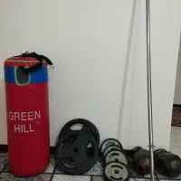 وزنه و کیس بوکس با دستکش