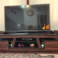 میززیرتلوزیونی