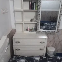 میز آرایشی