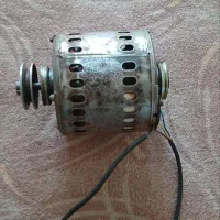 دینام کولر ۳۵۰۰در حد نو