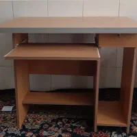 میز کامپیوتر