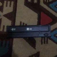 dvd رایتر یا همون سی دی خور واقعا نو هست