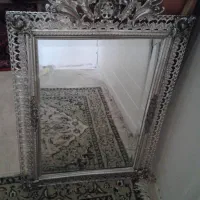 آینه قدیمی