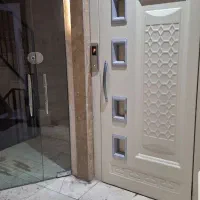۱۰۵متری همکف