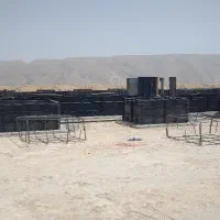 به تعدادی نیروی قالب بند احتیاج دارم