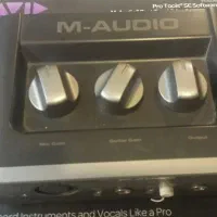Avid M-Audio Fast track کارت صدا استودیویی