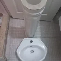 سنگ روشویی به همراه پایه