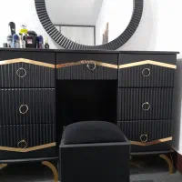 فروش سرویس خواب و ست ۵ تیکه میز آرایش
