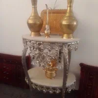 میز برنجی