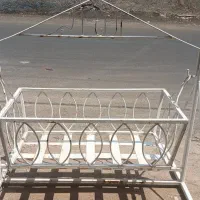 گهواره  آهنی  کودک
