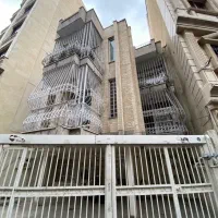 آپارتمان ۲۷۰متری ۴خوابه قدرالسهم دار در فرمانیه