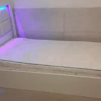 تخت یک نفره با نور LED و کشو
