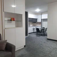 اجاره اپارتمان پنج تخته باپارکینگ خیلی تمیز