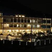 فروش-مجموعه-هتلی-لوکس-شمال-شیراز