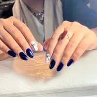 کاشت ناخن فقط 450 با ترمیم رایگان