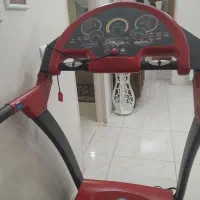 تردمیل کاملا سالم در حد نو