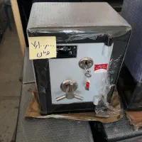 (گاوصندوق)نبش فرهاد وامام خمینی بین شرکت نفت وسیلو