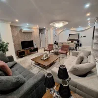 طبقه هفتم جایی که غروب‌ها مال توئه / بهداری