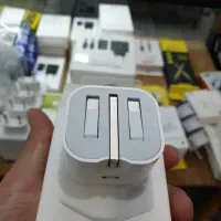 شارژر ۲۰ وات آیفونی با کابل