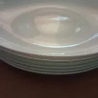 ۶ عدد بشقاب ارکوپال سفید خورشت خوری نو