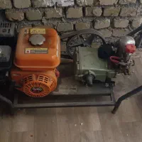 یک دستگاه سم پاش ویک دستگاه سبزی خوردکن بشقابی
