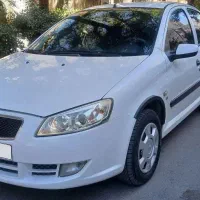 رانامدل۱۳۹۶کاردکرد۱۴۰هزار بدون رنگ شاسی سالم