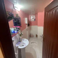 شیرآلات کلی  و ۲ عدد روشویی کارکرده حمام و دستشویی
