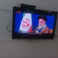 تلویزیون ۳۲ اینج سونی بسیار سالم بدون خط وخش ال س