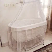 گهواره کودک و کالسکه