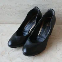 کفش پاشنه بلند زنانه چرمی