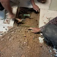 تاسیسات تشخیص ترکیدگی رفع نم نصب پمپ آب لوله کشی