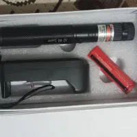 لیزر سبز کیلومتری..